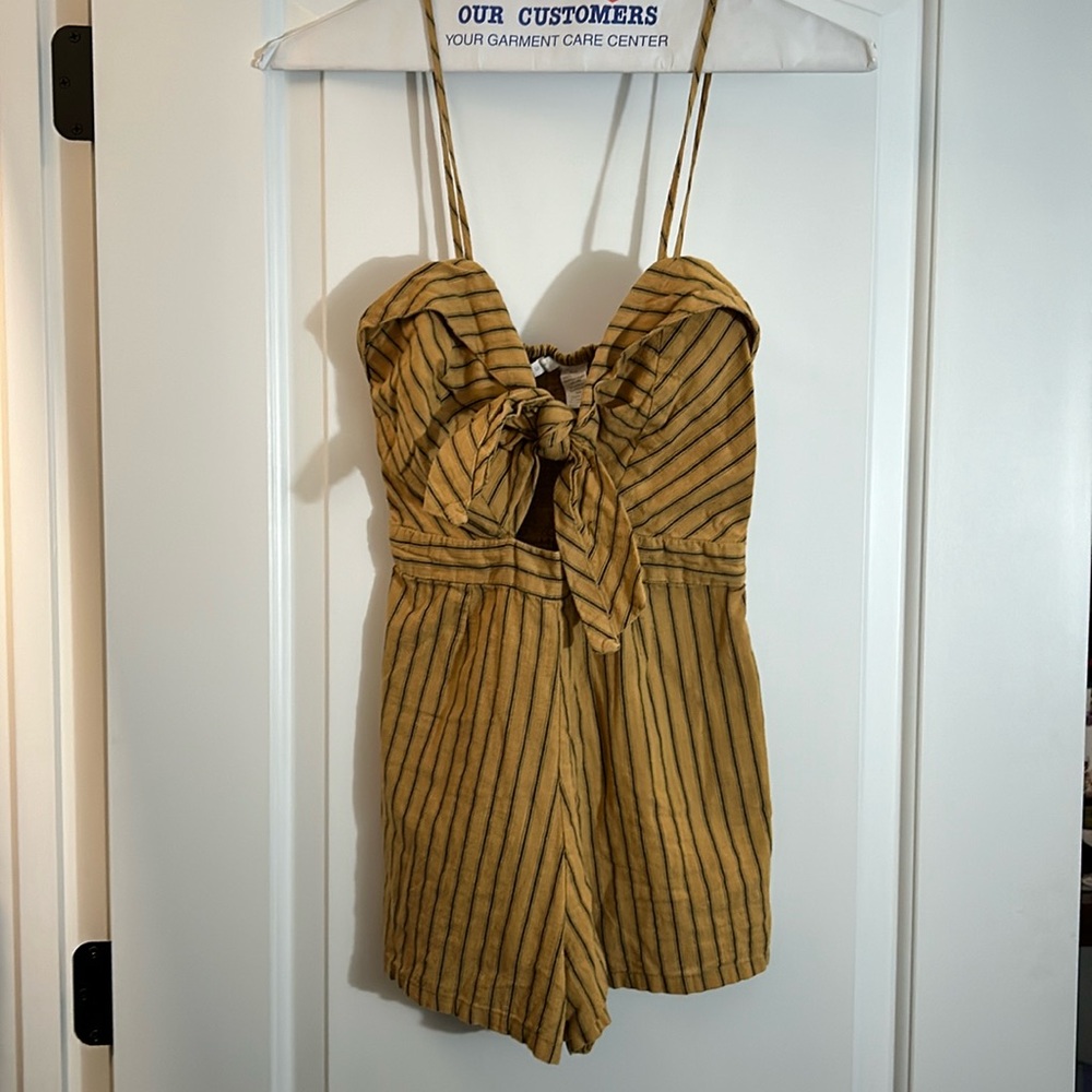 Super Cute Mustard Yellow striped jumpsuit small